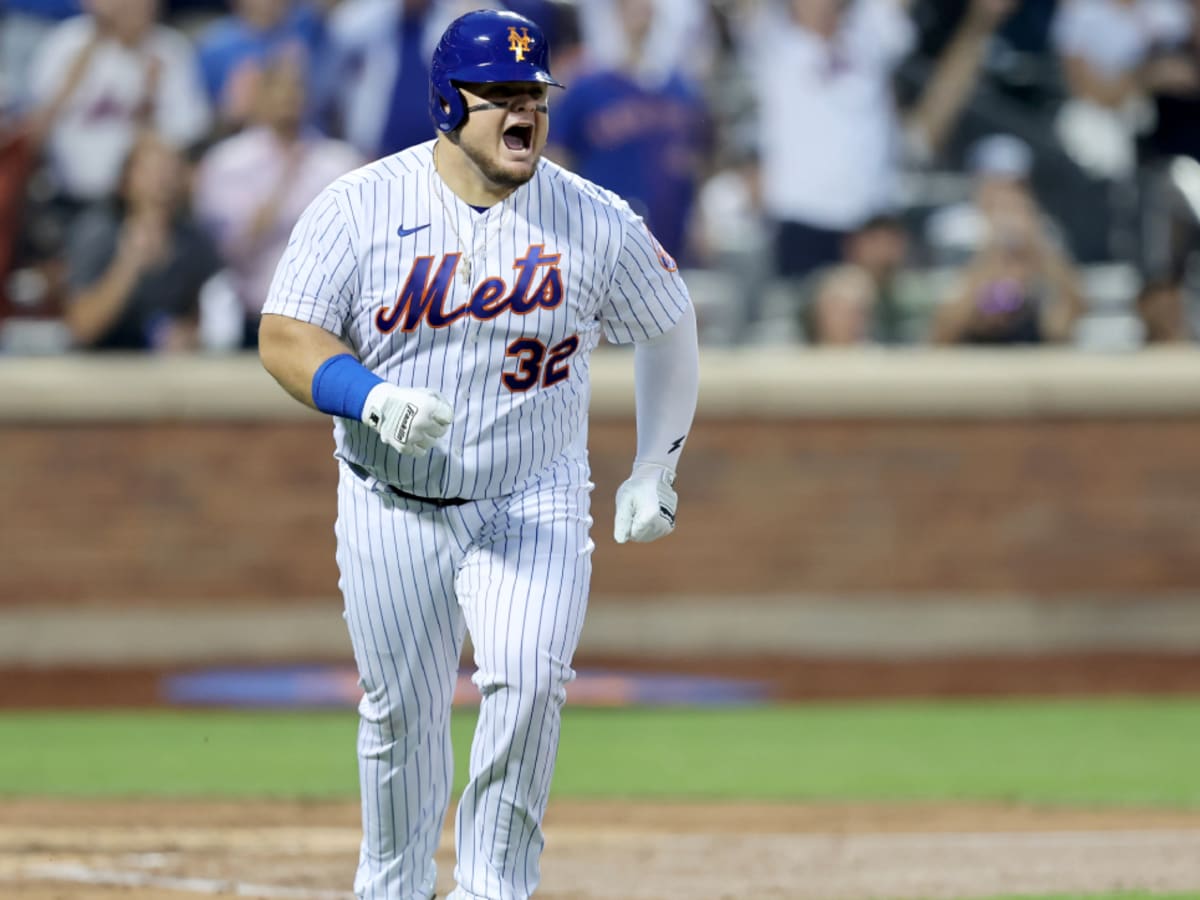 Mets' Daniel Vogelbach Goes Viral With His New Walk-Up Song (Video) -  Sports Illustrated