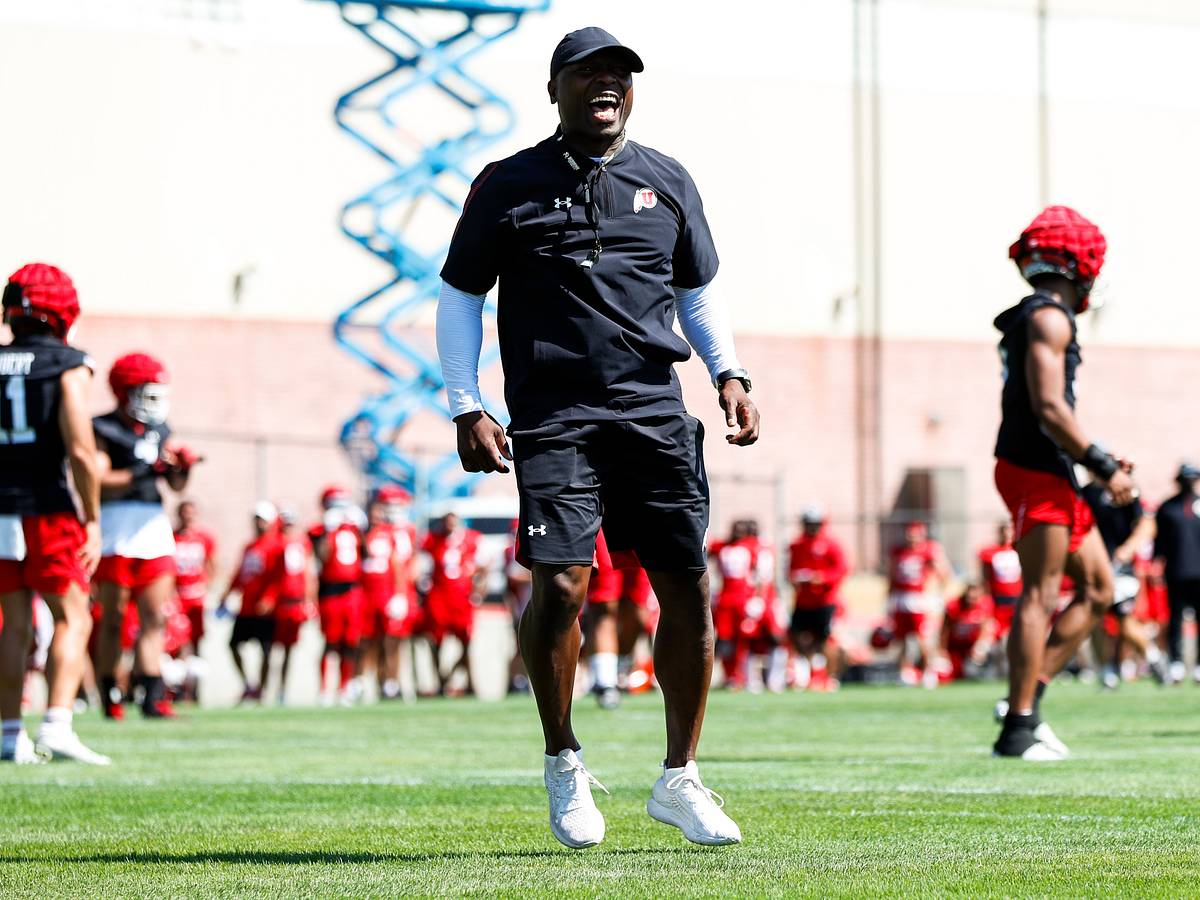 Camp Kyle: Sharrieff Shah dives into Clark Phillip's development and  assesses the special teams return unit - Sports Illustrated Utah Utes News,  Analysis and More