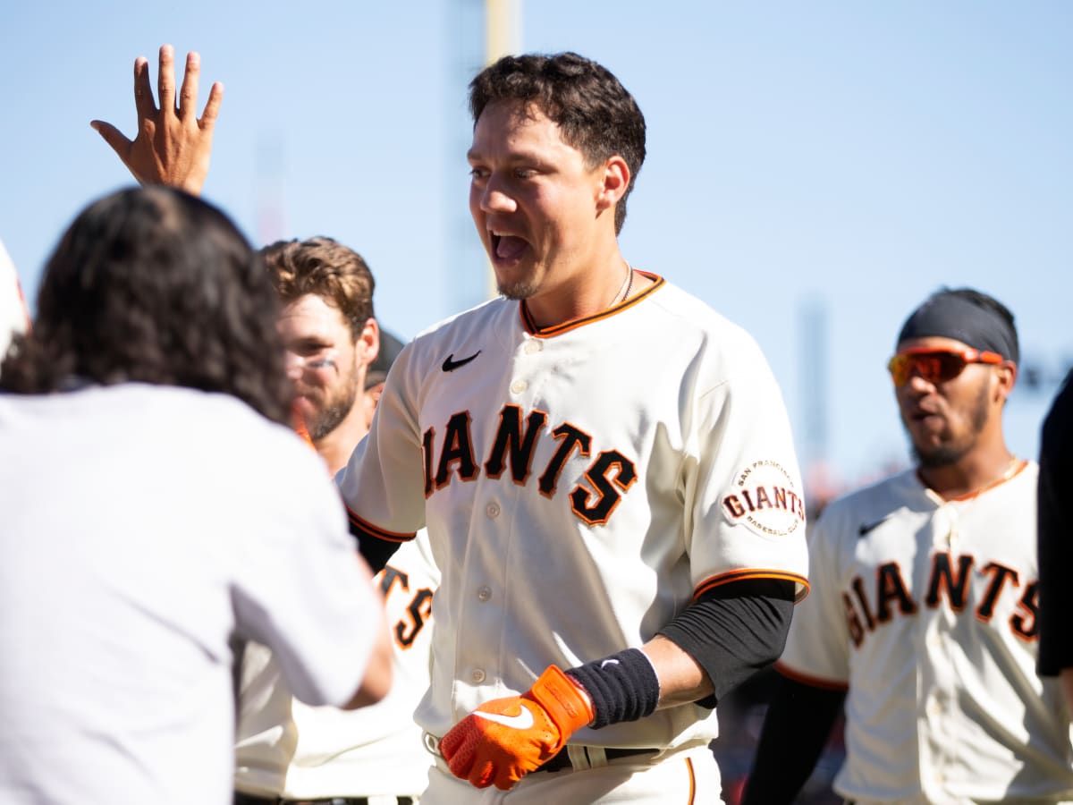 SF Giants' under-the-radar Wilmer Flores extension is paying huge dividends  