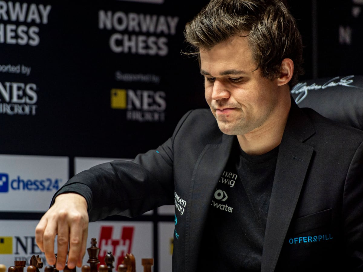 Chess world rocked by cheating accusation made by Magnus Carlsen