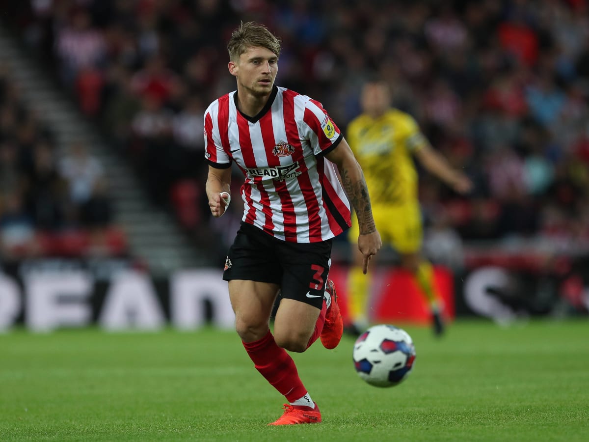 Sunderland's Dennis Cirkin salvages a point at Millwall in a brief comeback from injury - Chronicle Live