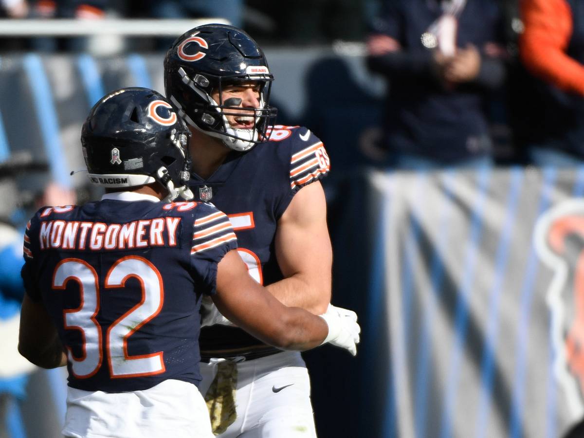 Chicago Bears injury report: Two starters return to limited practice -  Sports Illustrated Chicago Bears News, Analysis and More