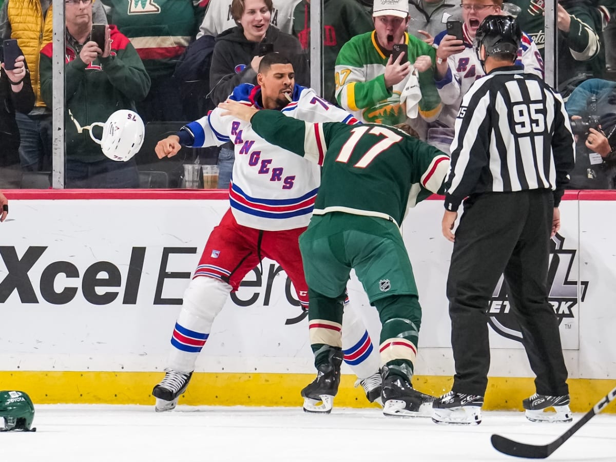 Wild acquires Ryan Reaves from Rangers -  5 Eyewitness News