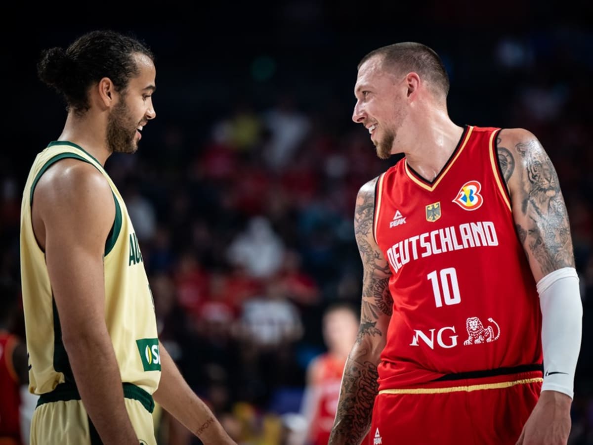 Former Celtics Dennis Schröder, Daniel Theis help Germany stun Team USA in  FIBA semifinals - CelticsBlog