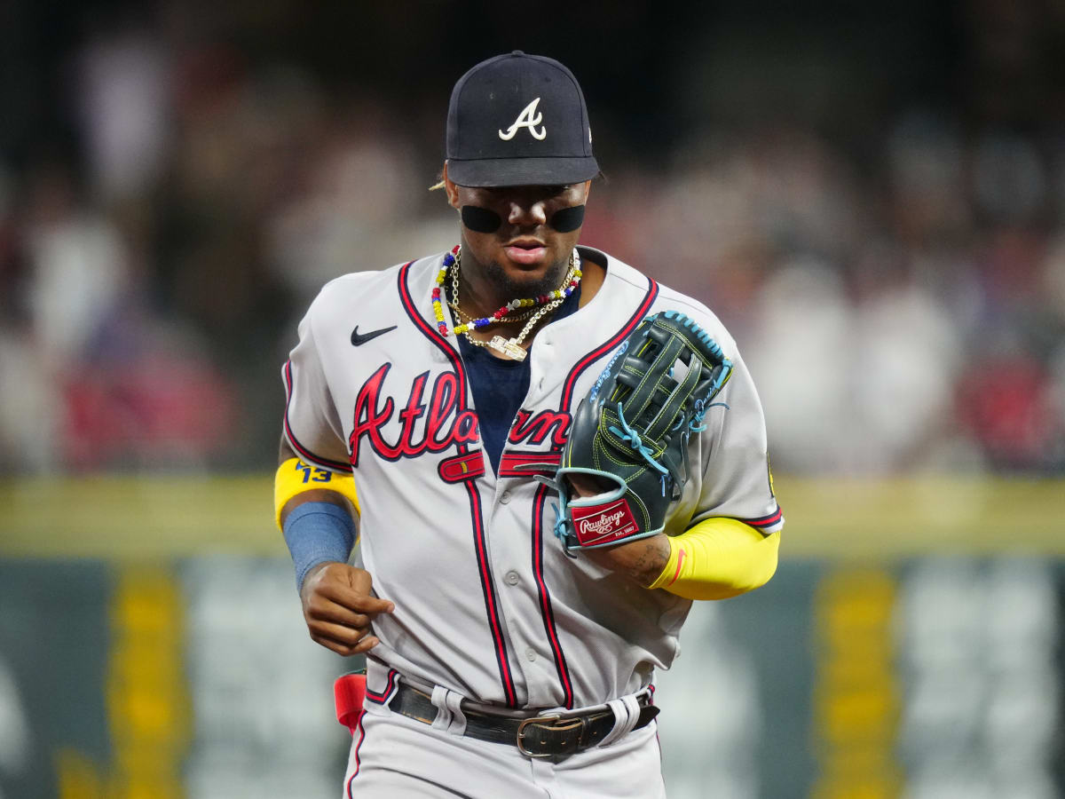 Ronald Acuña Jr. drives in four runs in zany 10-9 Atlanta Braves