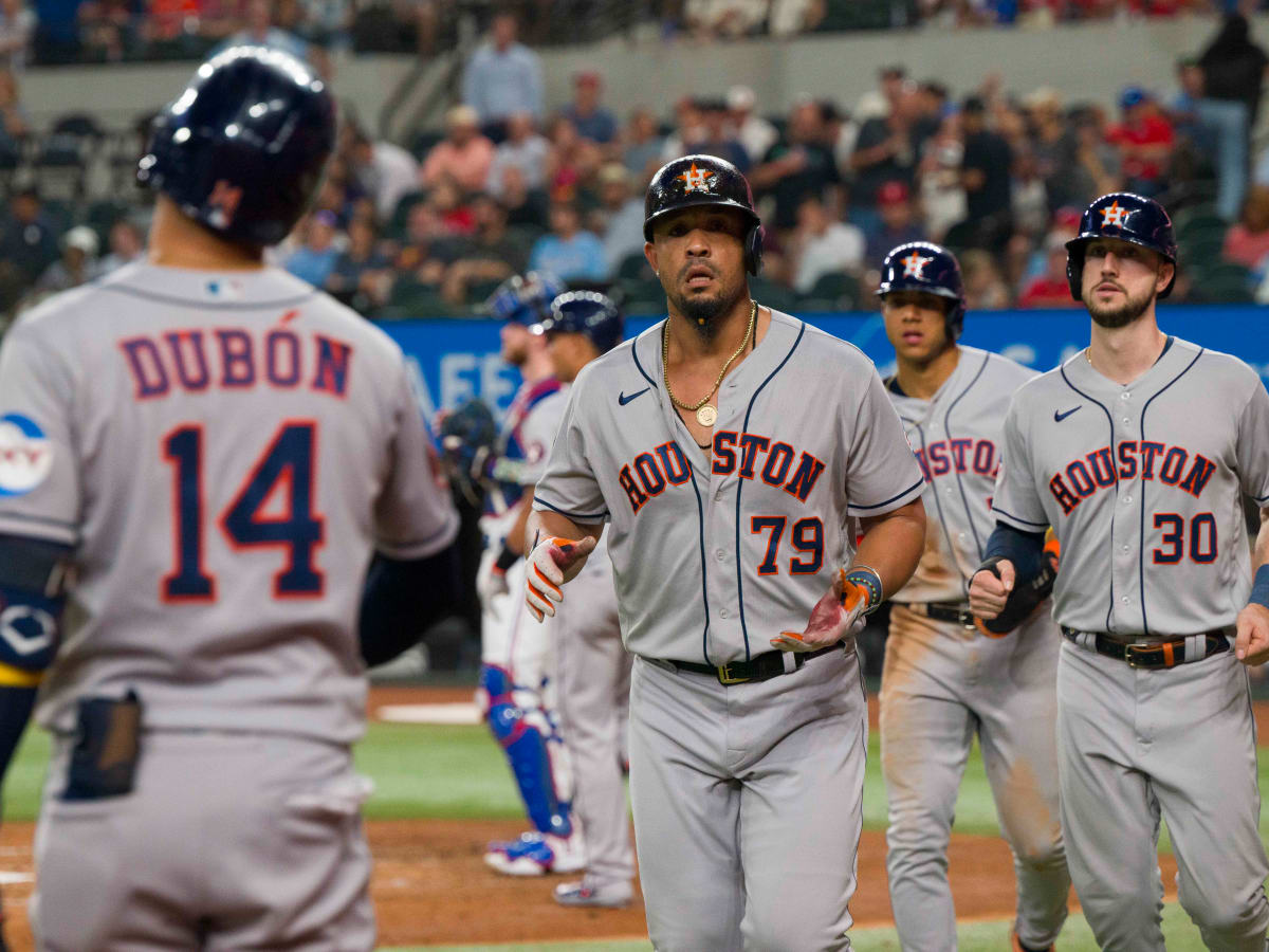 The Houston Astros Flicked Away the Texas Rangers Like An Annoying