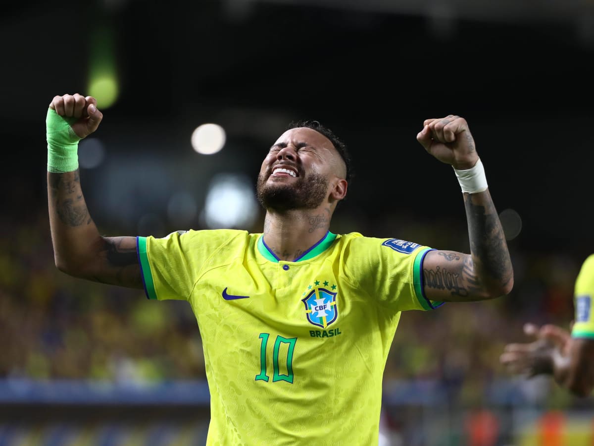 Neymar breaks Peles goal-scoring record as Brazil thrash Bolivia