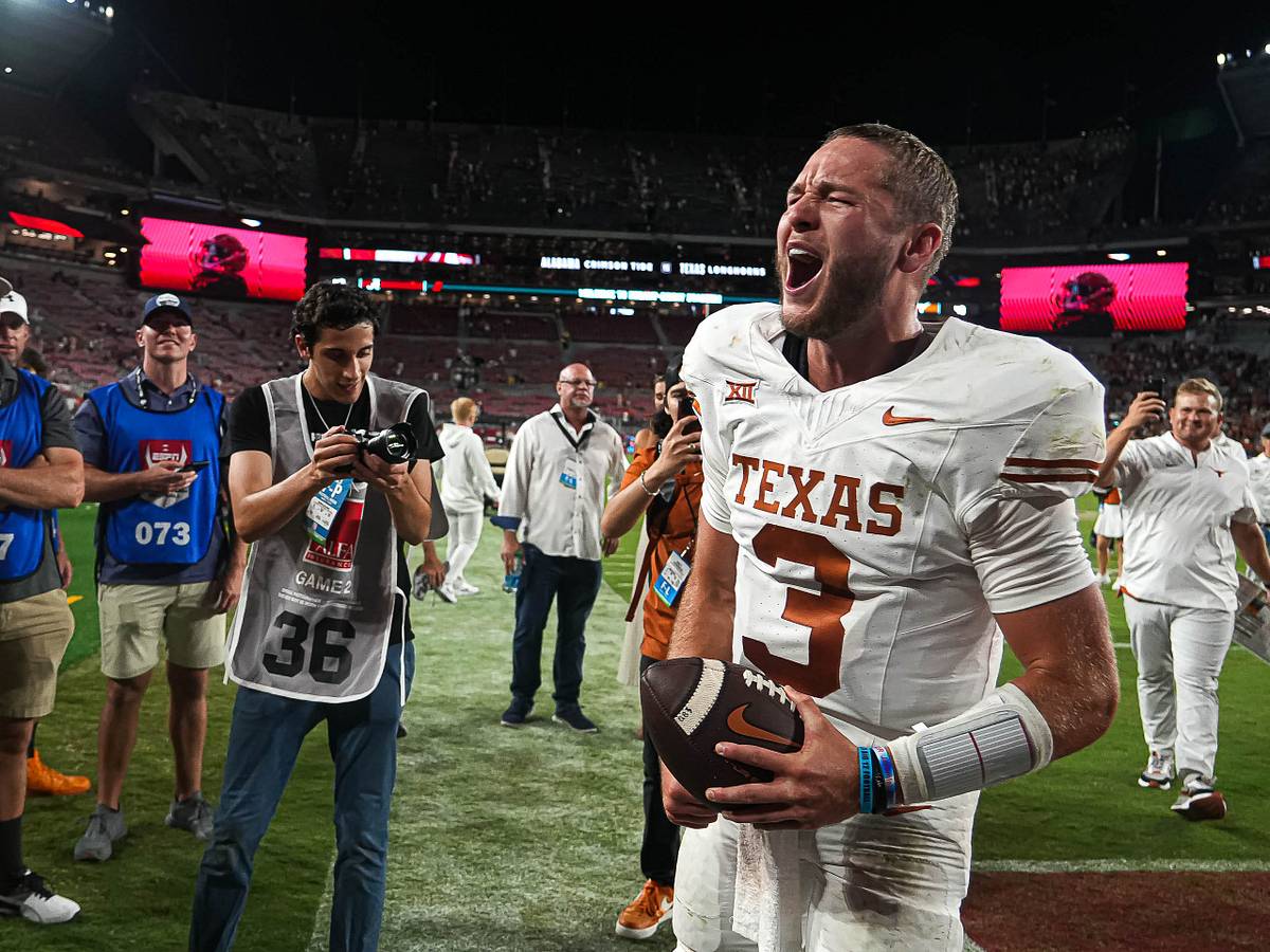 Ewers Shines, Longhorns Tame Crimson Tide 34-24 In Tuscaloosa