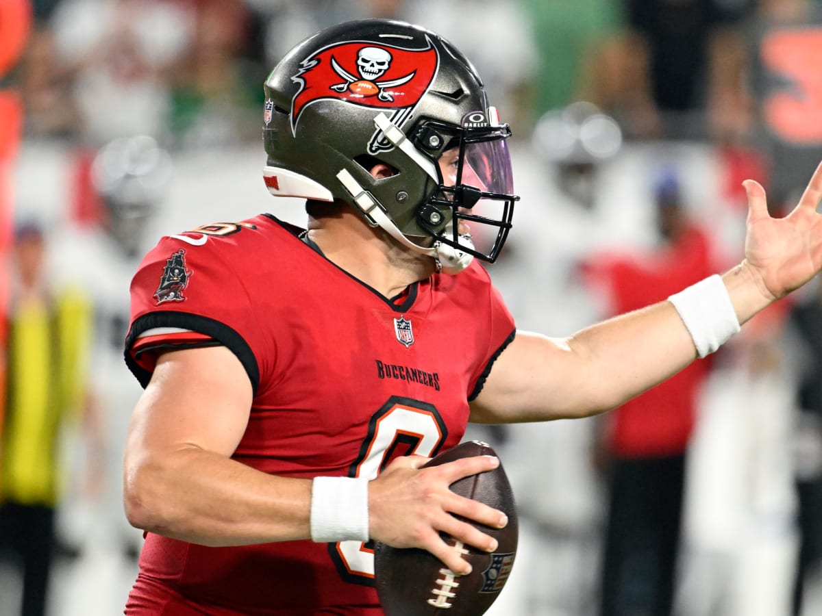 Bucs Need to Unleash Baker Mayfield to Stay in NFC South Race - Sports  Illustrated