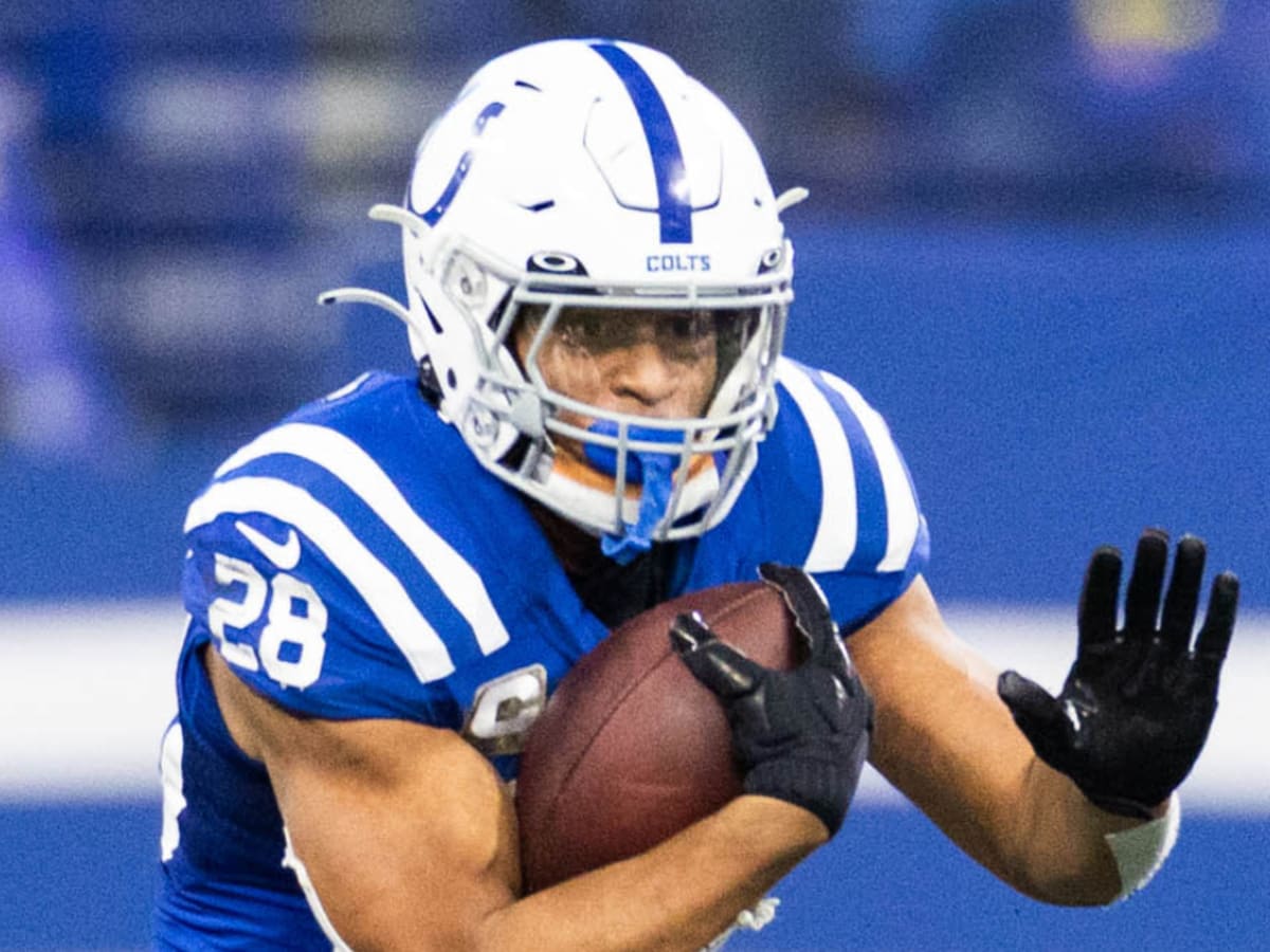Report: Jonathan Taylor back with Indianapolis Colts