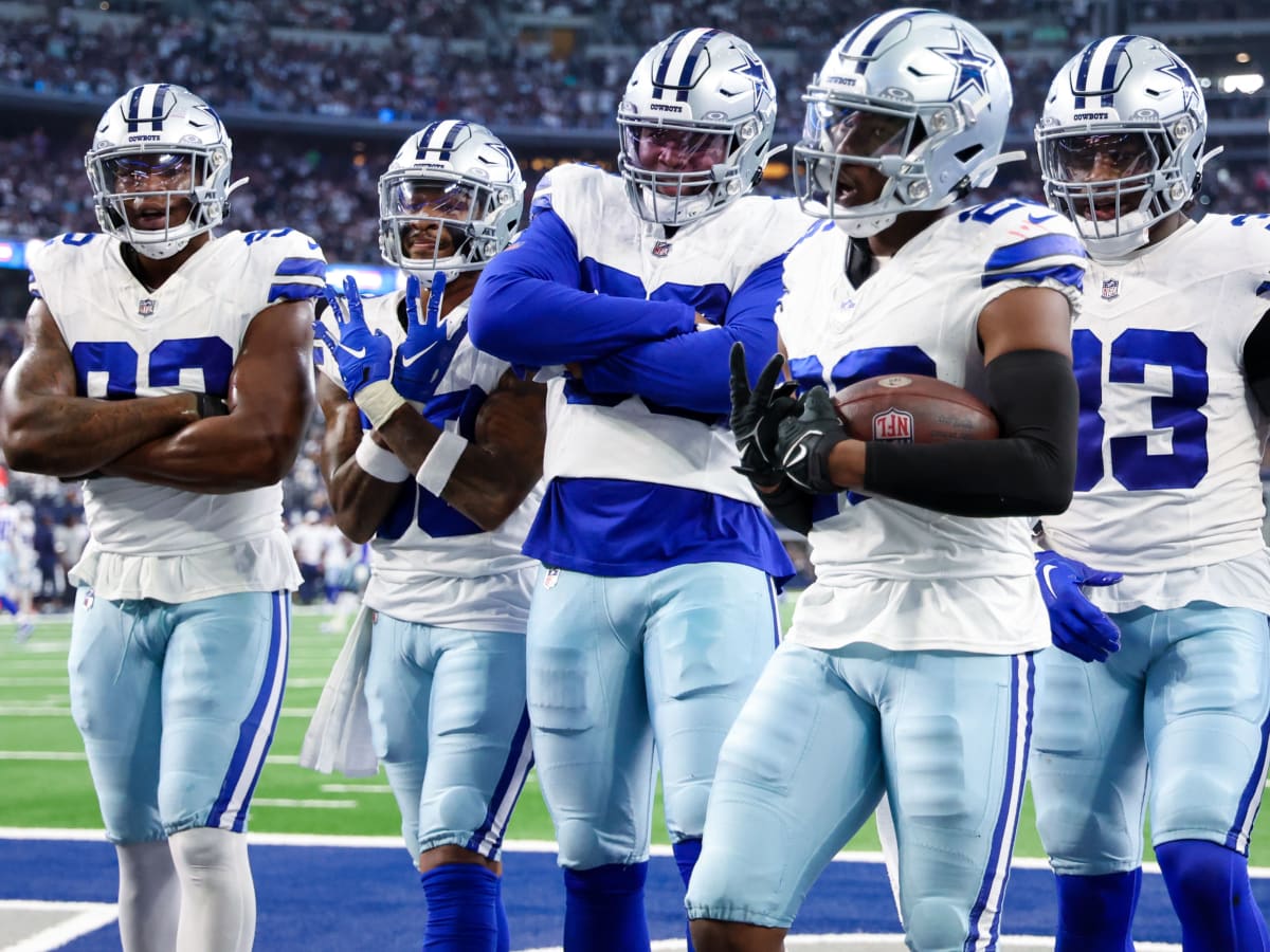 How the Cowboys' Defense Got Back to Being Itself in Week 4 Win