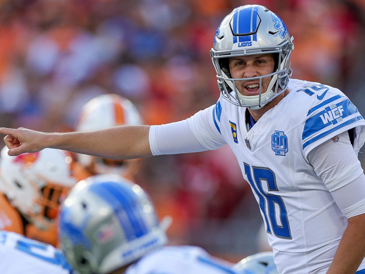 Raiders vs. Lions Week 8 Odds, Best Bets and Predictions for 'Monday Night  Football' - Sports Illustrated