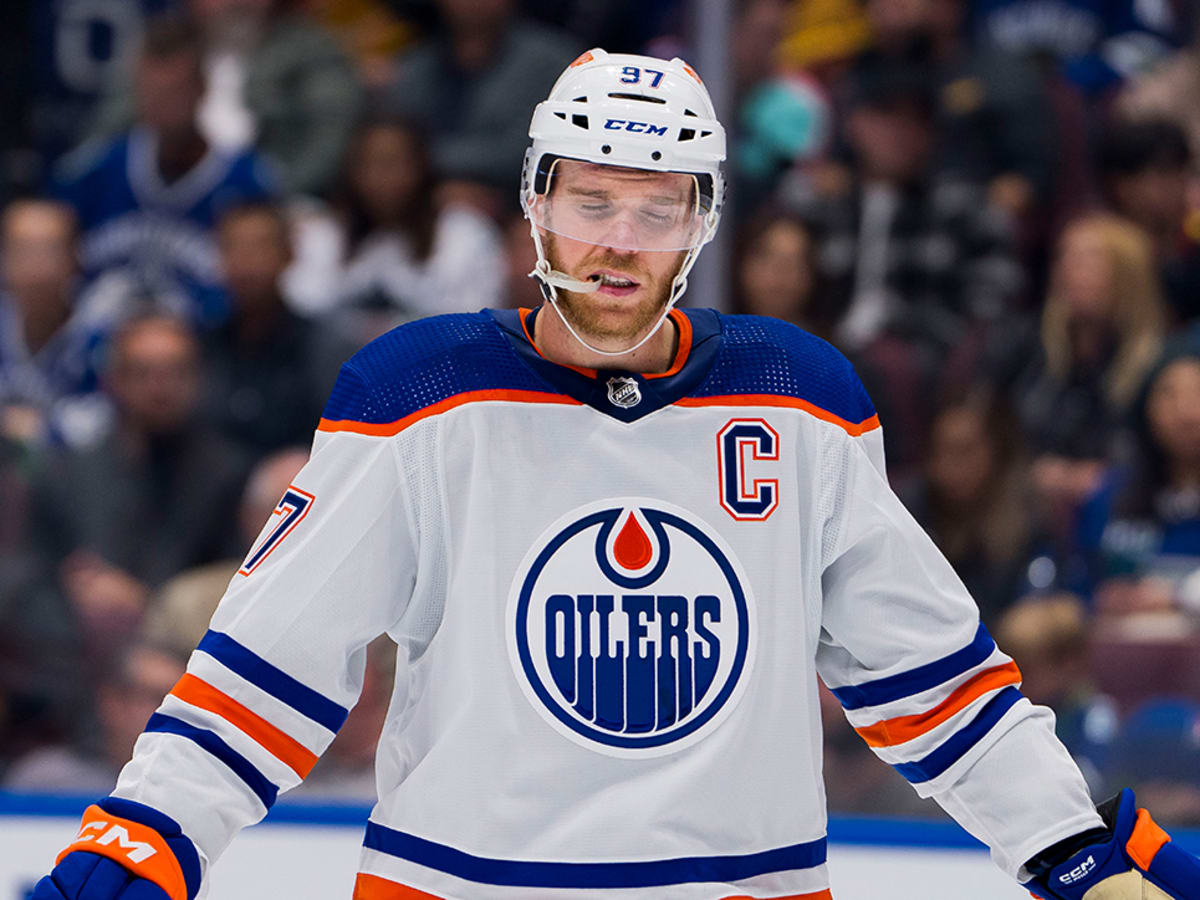 Oilers' Connor McDavid Blindsided by Coach Being Fired After 13 Games -  Sports Illustrated