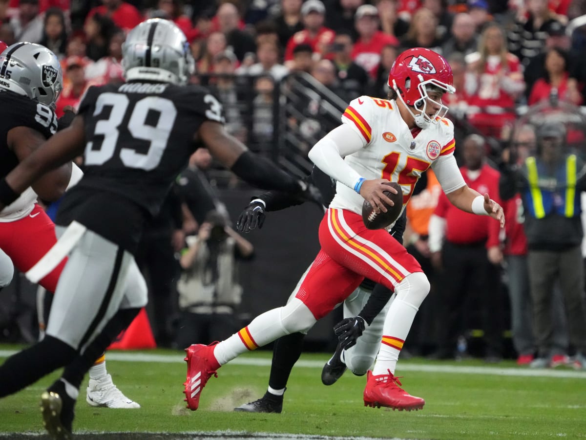 Four Takeaways From the KC Chiefs' 31-17 Win Over the LV Raiders - Sports  Illustrated Kansas City Chiefs News, Analysis and More