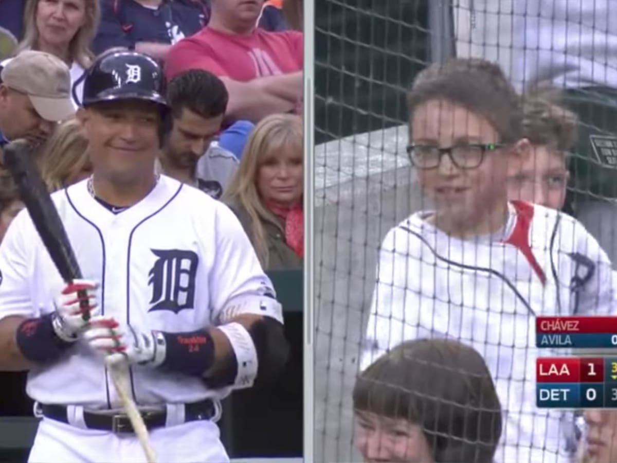 Tigers fan wears Miguel Cabrera jersey, gets bat (video) - Sports