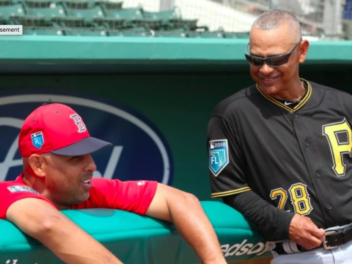 Joey Cora 'Strong Candidate' For New York Mets Bench Coach