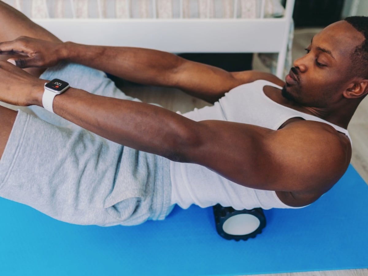 12 Tips on How to Foam Roll Effectively - Purpose of Foam Roller - Gaiam