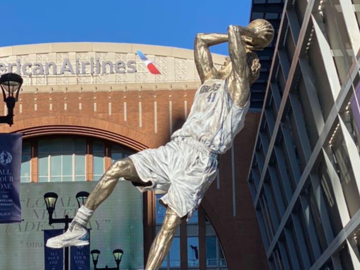 When Will Cuban and the Mavs Retire Dirk Nowitzki's Jersey? (And What About  The Statue?) - Sports Illustrated Dallas Mavericks News, Analysis and More