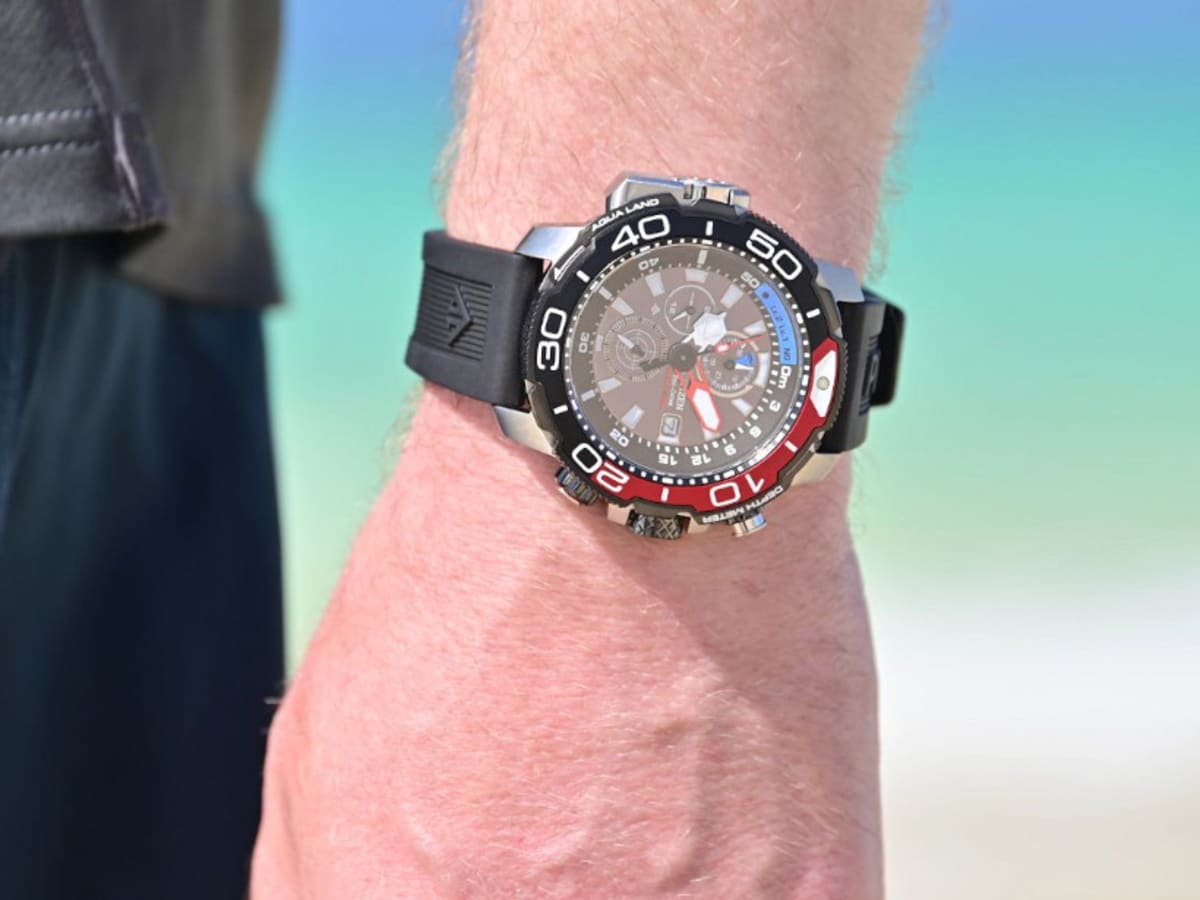 In-Depth: Underwater With The Citizen Promaster 1000M Professional