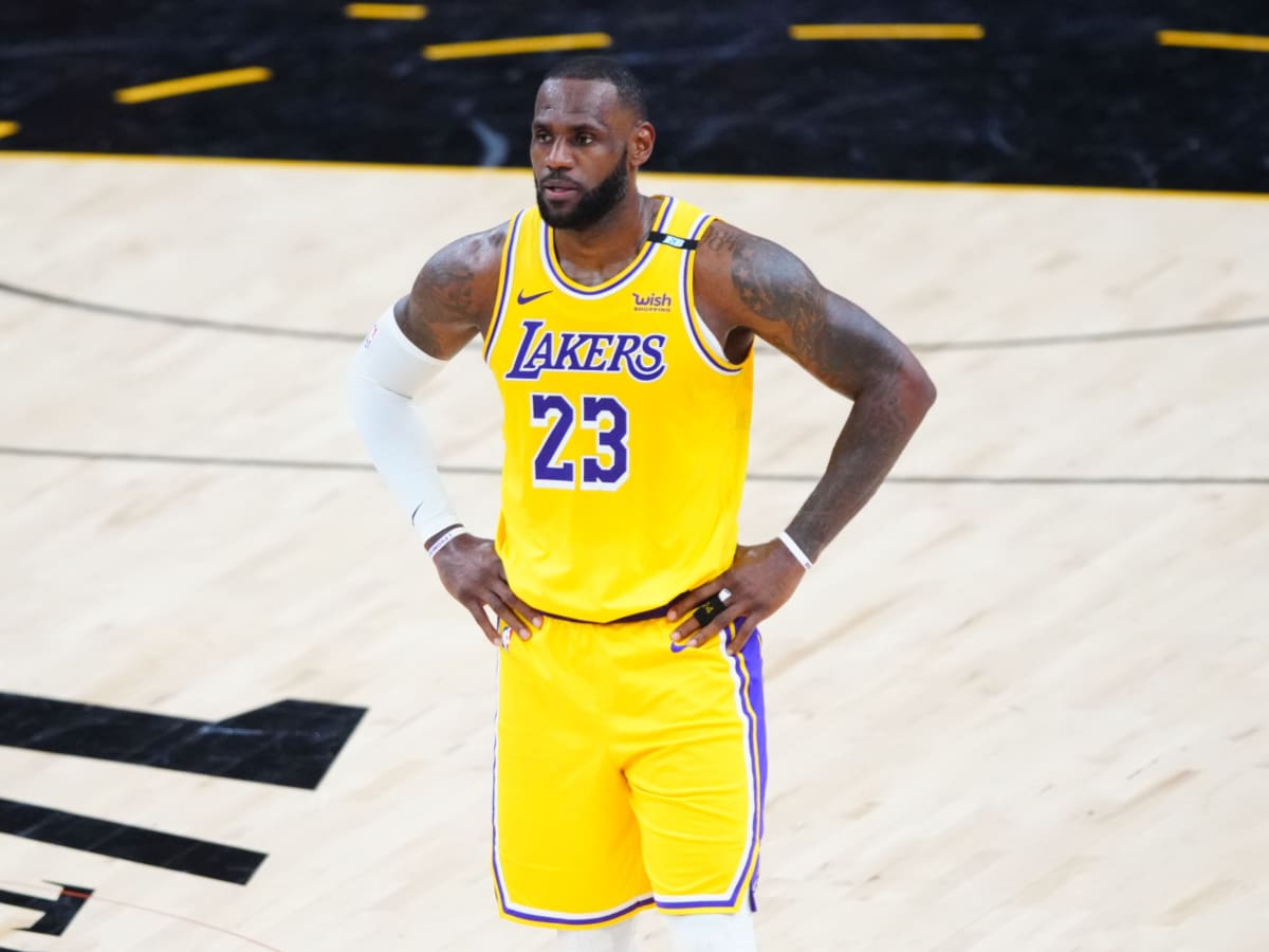 Lebron james jersey shirt lakers hot sale