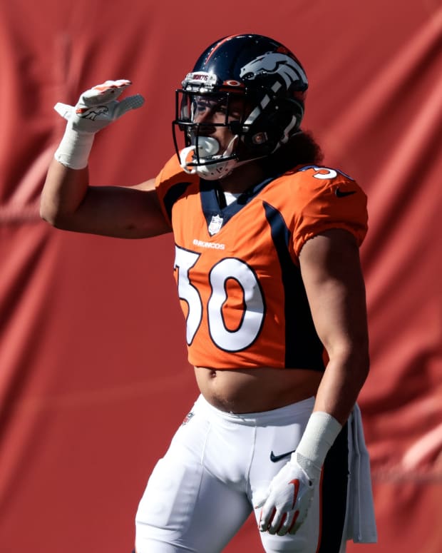 Denver Broncos running back Phillip Lindsay (30) before the game against the Los Angeles Chargers at Empower Field at Mile High.