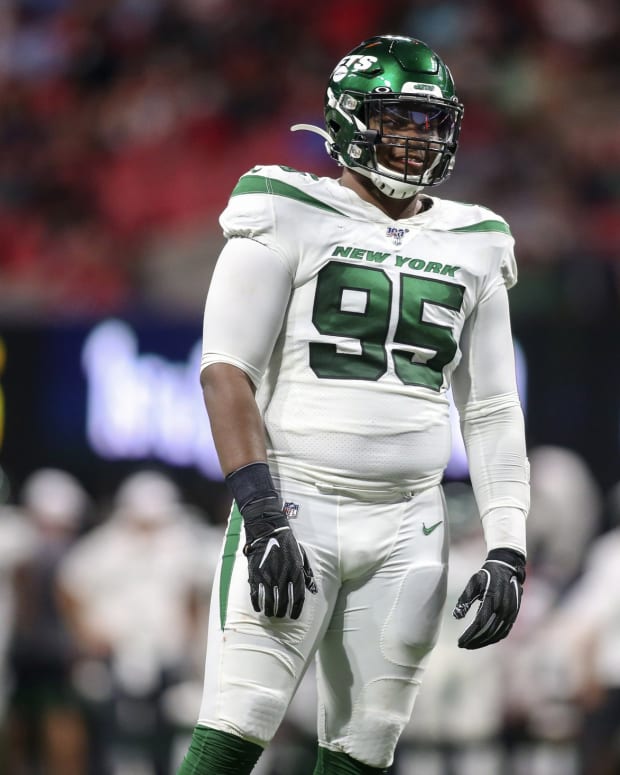 Jets DT Quinnen Williams lining up against Falcons