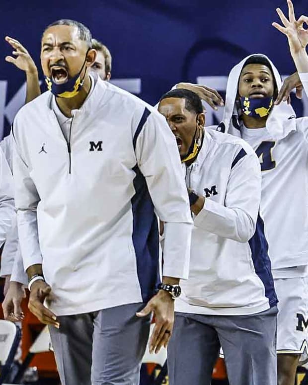 juwan howard michigan basketball