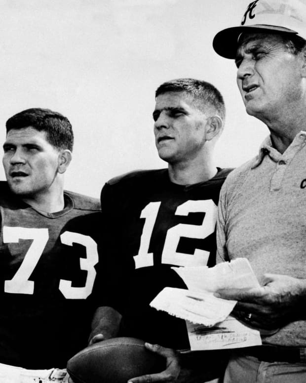 Billy Neighbors (left), Pat Trammell and Paul W. "Bear" Bryant