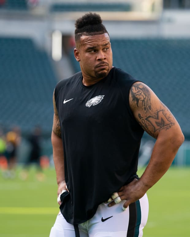 Eagles RG Brandon Brooks has a pec strain and is likely headed for IR