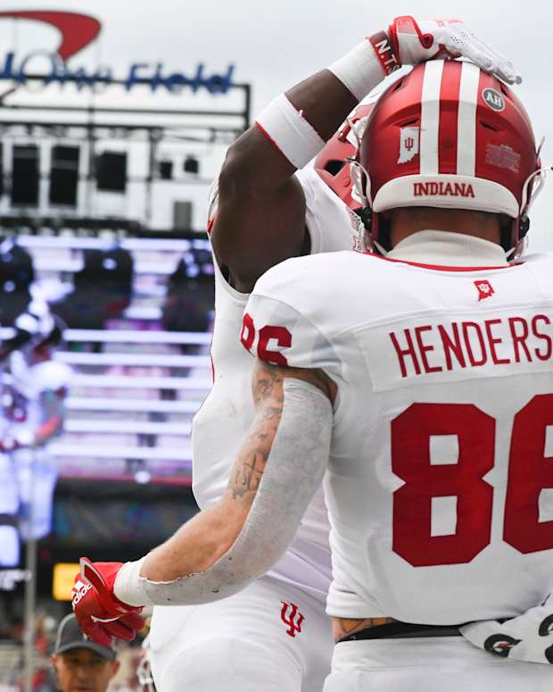 Indiana tight end Peyton Hendershot