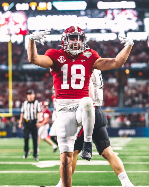 Slade Bolden with the Crane salute in Cotton Bowl