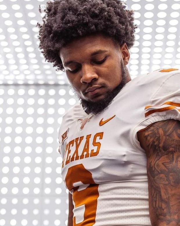 Jahleel Billingsley announces his transfer to Texas