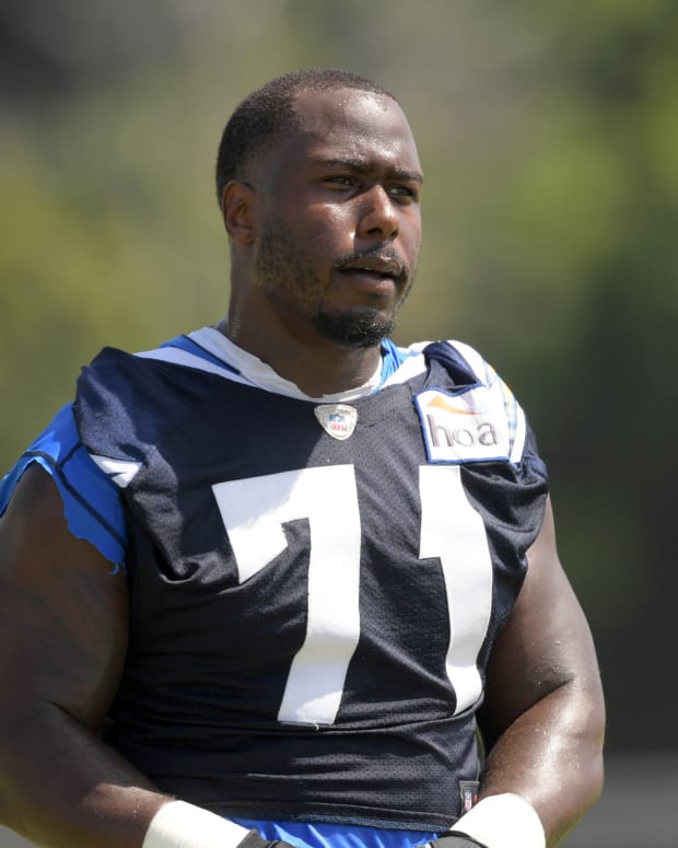Aug 14, 2019; Costa Mesa, CA, USA: Los Angeles Chargers nose tackle Damion Square (71) during training camp at the Jack Hammett Sports Complex. Mandatory Credit: Kirby Lee-USA TODAY Sports
