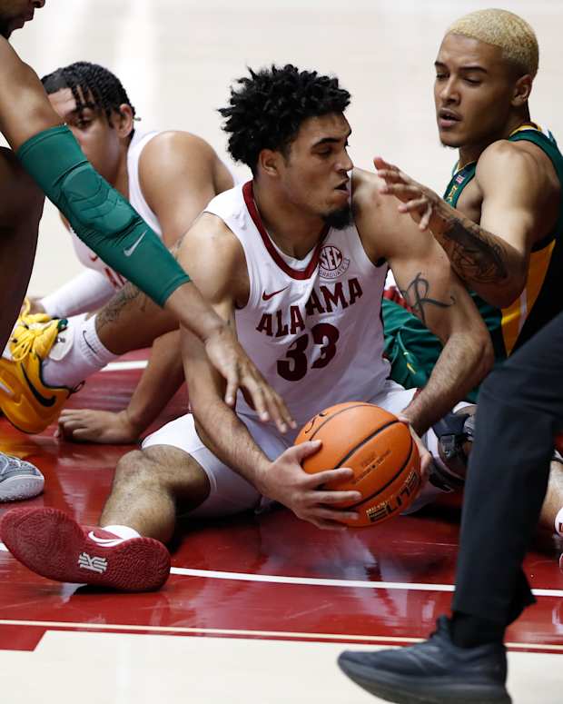 012922_MBB_RojasJa_Baylor_6396