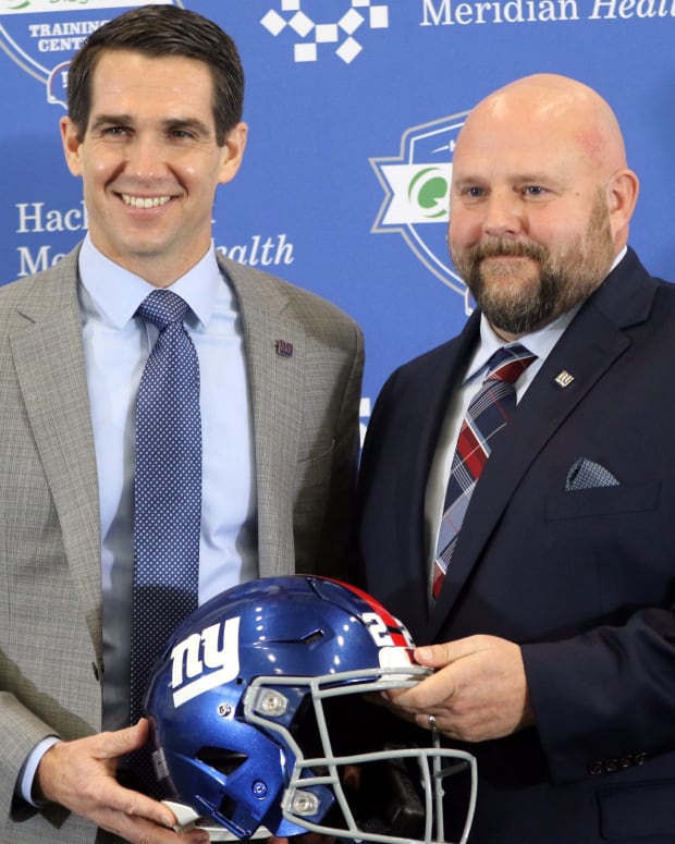 Giants General Manager Joe Schoen and Giants new head coach, Brian Daboll pose for a photograph, in East Rutherford, NJ. Monday, January 31, 2022