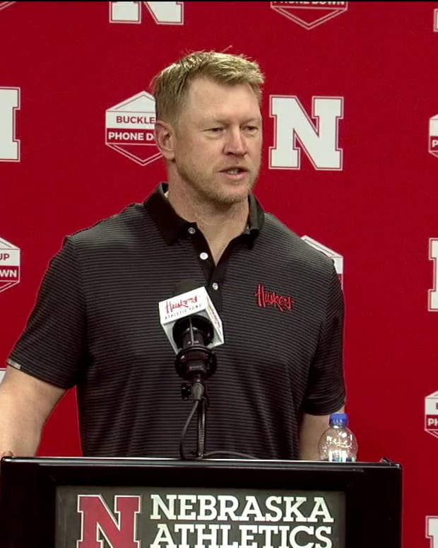 Scott Frost signing day 2022.02.02