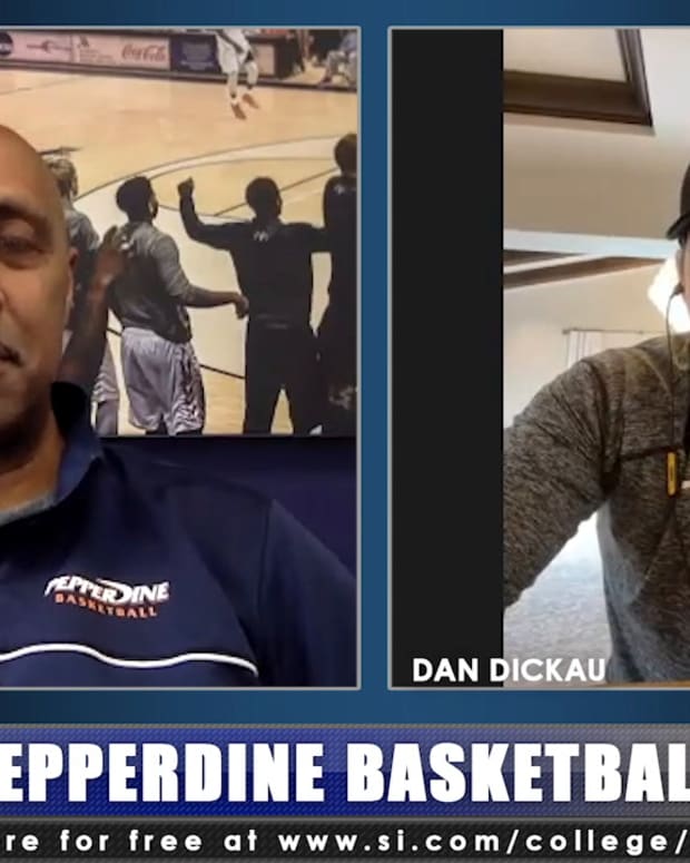 Dan Dickau Talks with Pepperdine Basketball Coach Lorenzo Romar