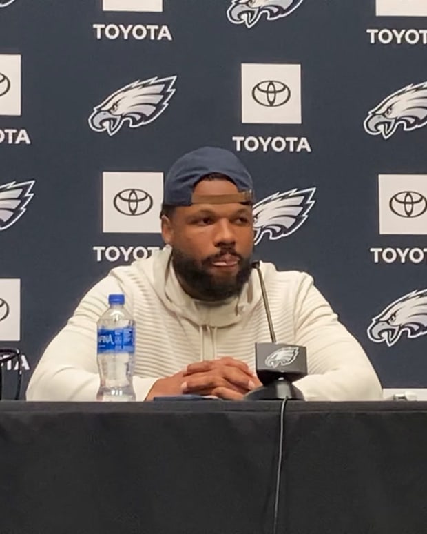 Kyzir White introduced to Eagles media on April 5, 2022