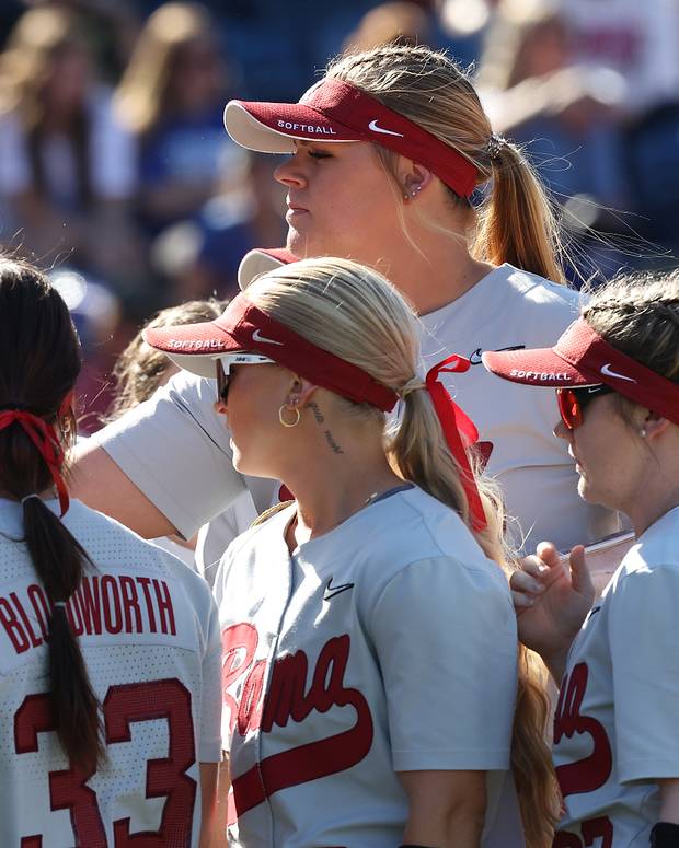 Alabama Softball OF Dallis Goodnight 
