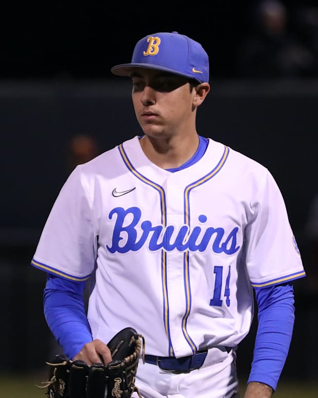 Harrison_Charles_20220311_vsUSC_EricHurd_4