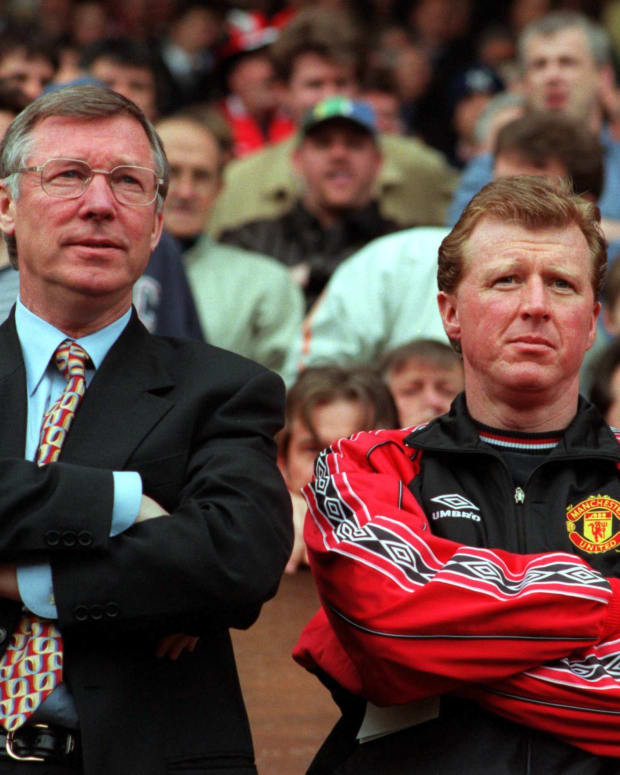 Sir Alex Ferguson (left) and Steve McClaren pictured in 1999