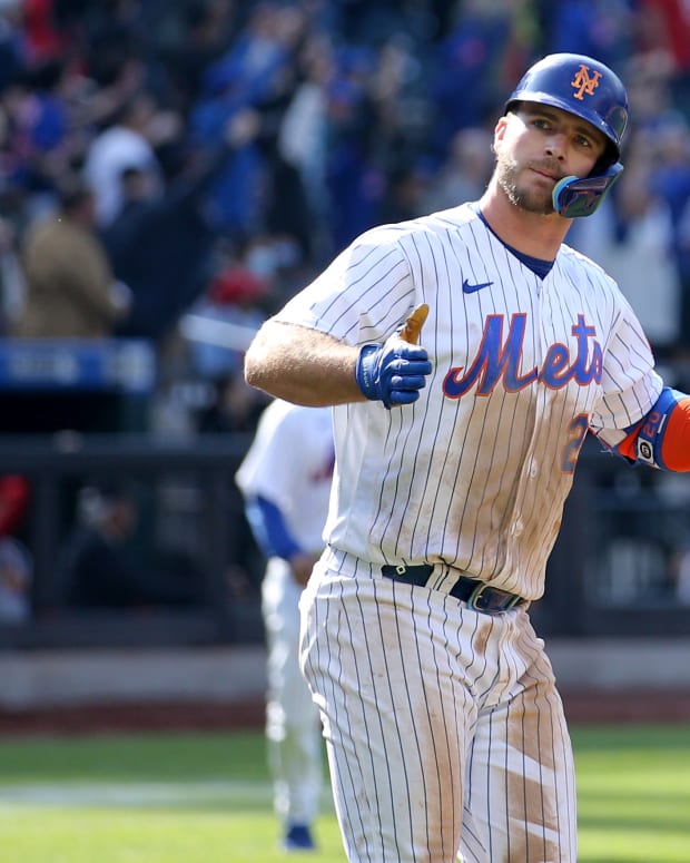 New York Mets' Pete Alonso playing like NL MVP candidate.