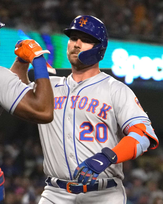 New York Mets first baseman Pete Alonso continues historic pace after career-best month.