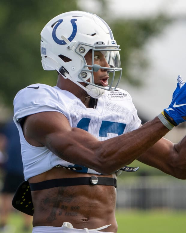 Indianapolis Colts wide receiver Mike Strachan (17) catches a ball during the day's Colts camp practice at Grand Park in Westfield on Wednesday, Aug. 18, 2021. Colts Camp