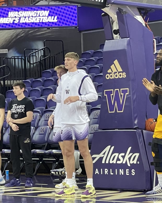 Jackson Grant and Franck Kepnang are coming and going for the UW basketball team.