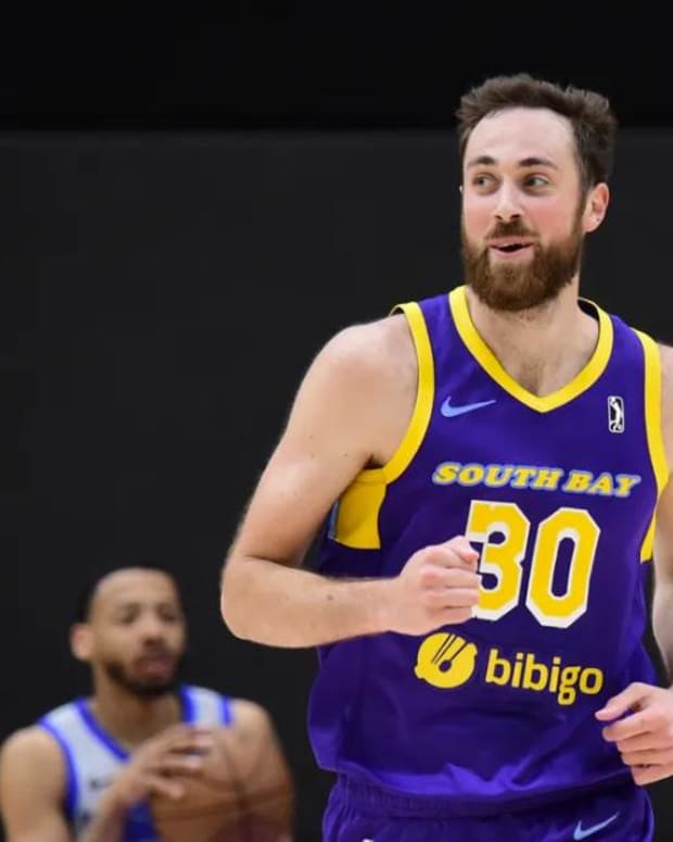 Jay Huff runs back down the floor after scoring a basket for the South Bay Lakers during an NBA G League game.