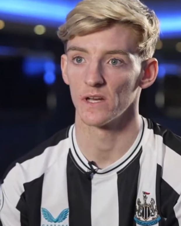 Anthony Gordon pictured during an interview with Sky Sports shortly after joining Newcastle United from Everton in January 2023