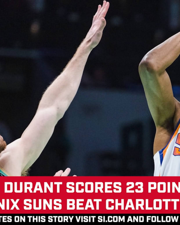 Kevin Durant Makes Suns Debut