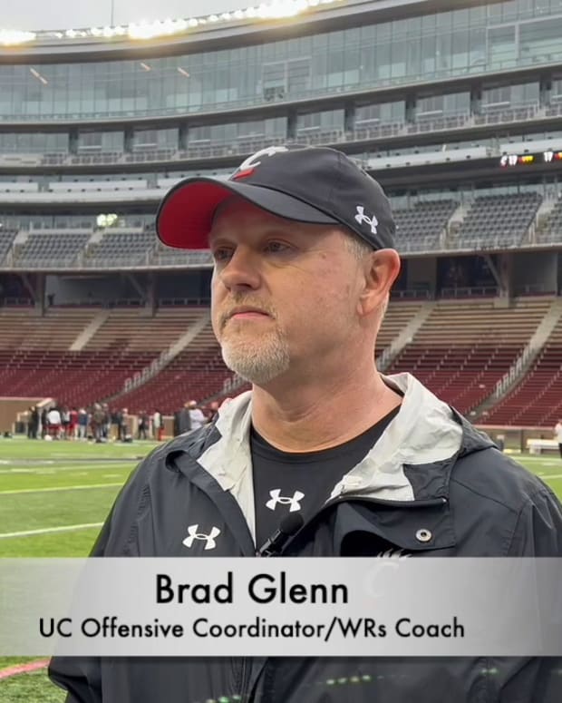 UC Offensive Coordinator Brad Glenn Spring Practice 2023