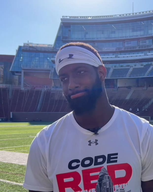 Donovan Ollie on Transferring To UC, WR Leadership Role, And More